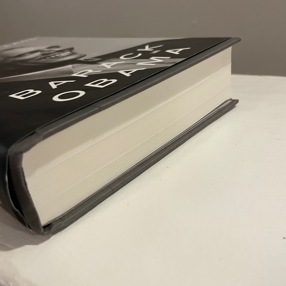 Obama First Edition Memoir Set Hardcover A Promised Land & Becoming - Picture 12 of 15